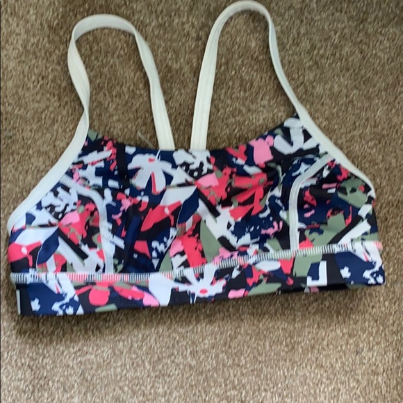 Lululemon sports bra - Picture 1 of 2